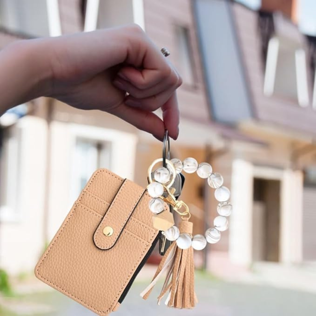 Pequeno porta-cartões e porta-chaves para mulher