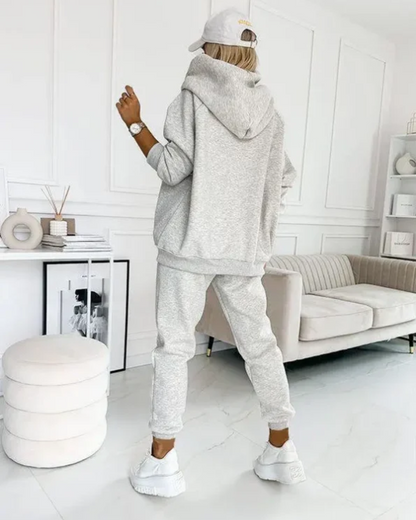 Conjunto esportivo casual para mulher