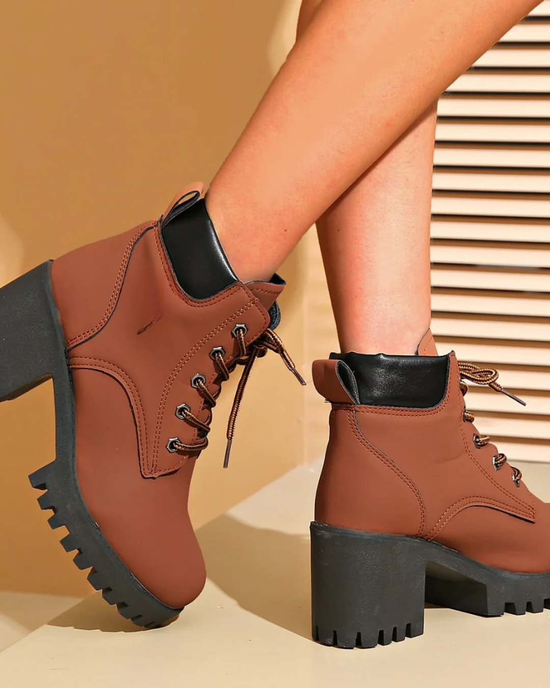 Botas com salto quadrado e confortáveis para uso diário®